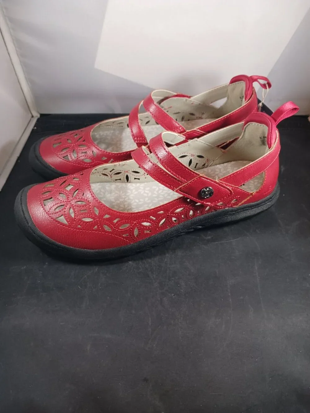 JBU by Jambu Women's Bellerose Encore Mary Jane Red Size 8.5M